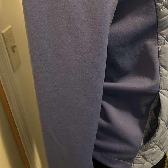 THE NORTH FACE  GIRLS SIZE L. - Picture 3 of 9